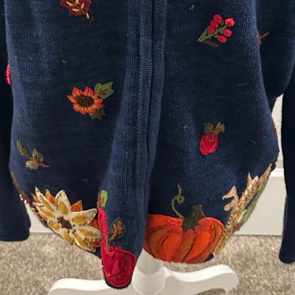 Tiara International Autum Fall leaves zip embroidered cardigan sweater medium - Picture 4 of 5